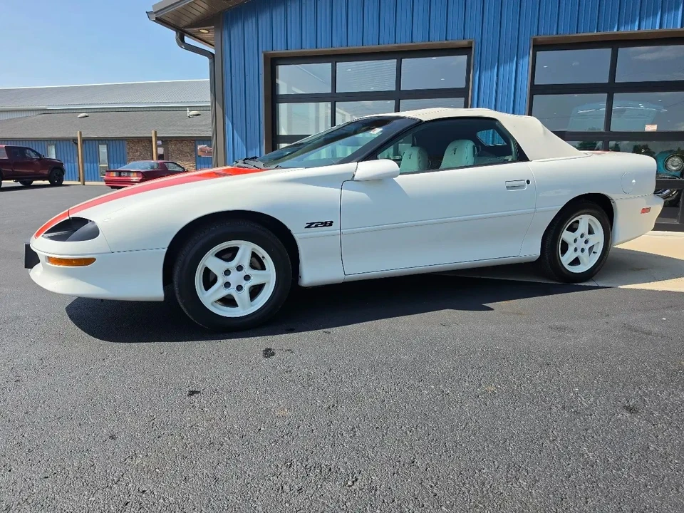 1997 Chevrolet Camaro Z28 4th Gen - Image 5 of 31