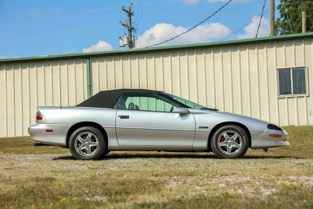 1997 Chevrolet Camaro Z28 4th Gen - Image 11 of 31