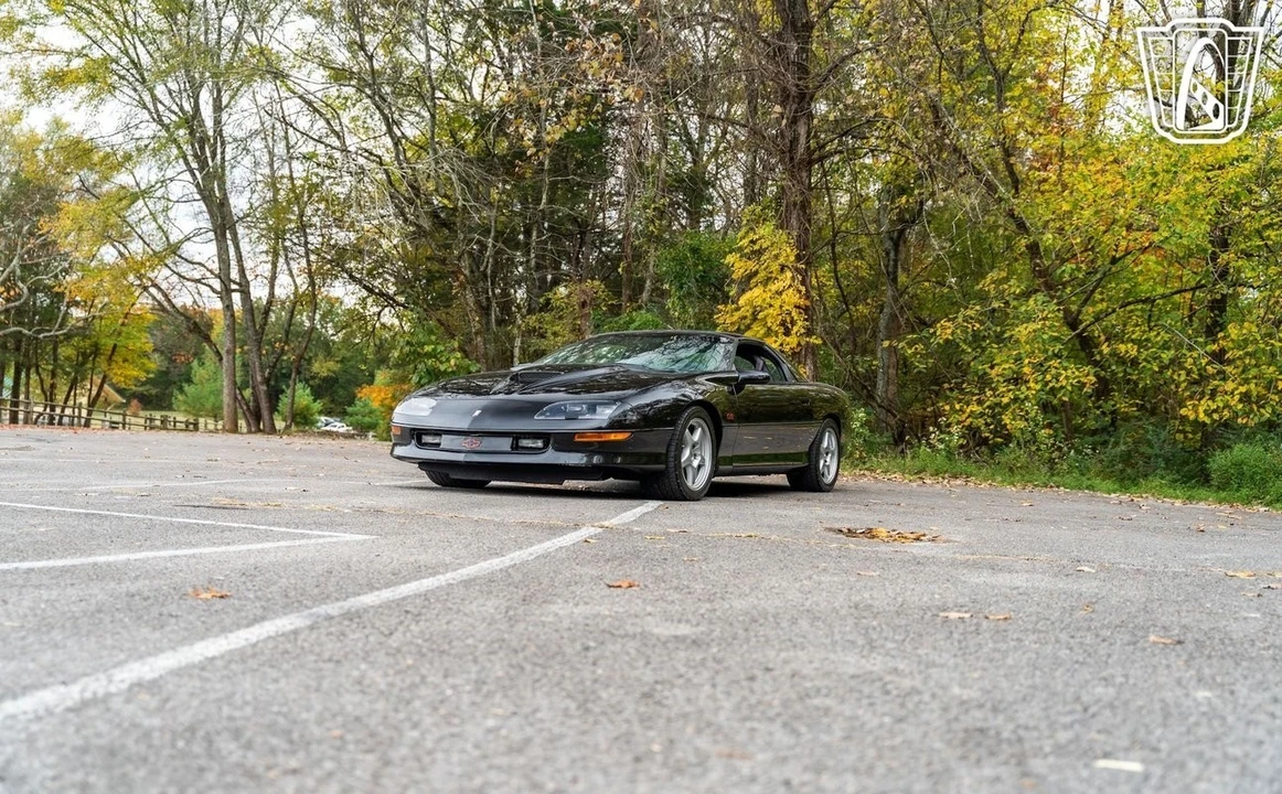 1997 Chevrolet Camaro SS 4th Gen - Image 9 of 12