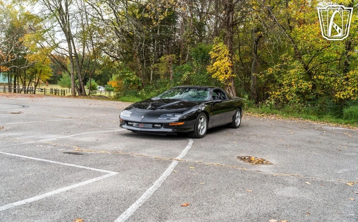 1997 Chevrolet Camaro SS 4th Gen - Image 8 of 12