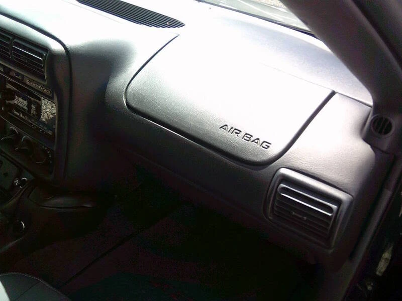 1997 Chevrolet Camaro SS 4th Gen - Image 19 of 31