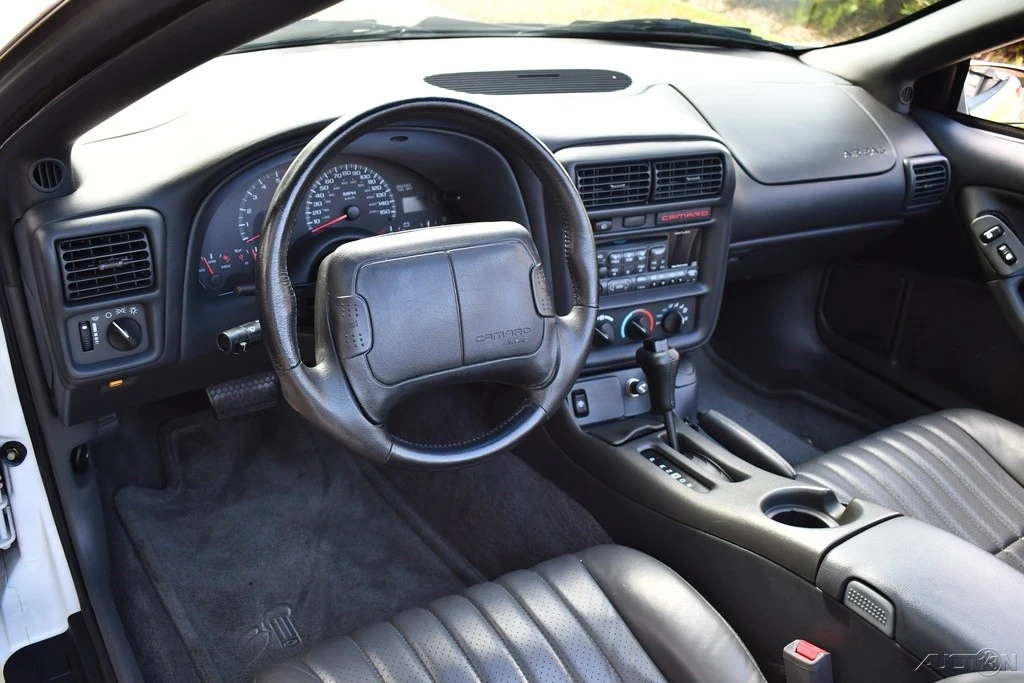 1997 Chevrolet Camaro SS 4th Gen - Image 16 of 21