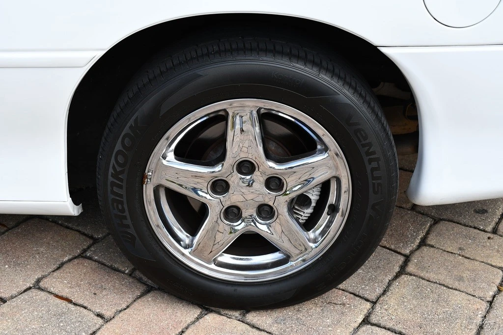 1997 Chevrolet Camaro SS 4th Gen - Image 7 of 21