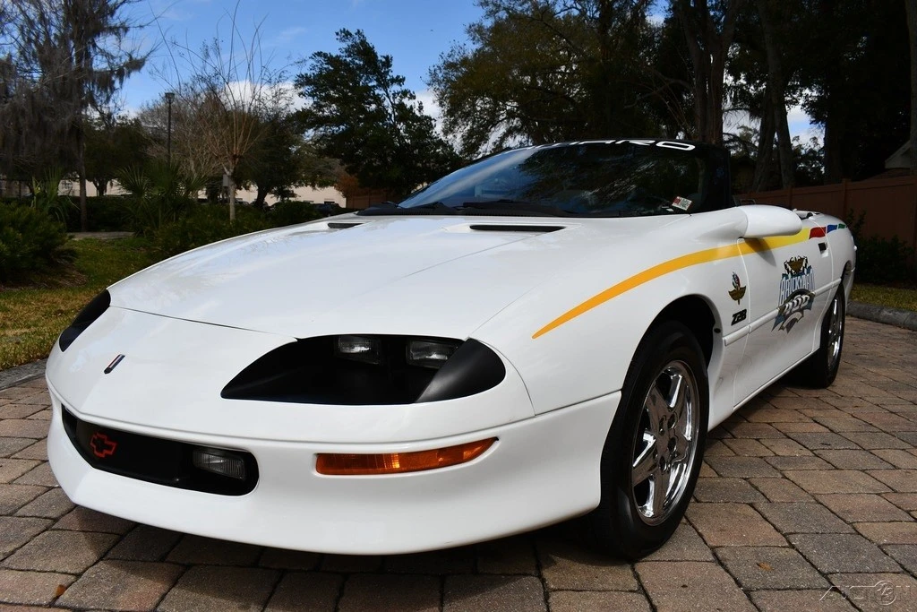 1997 Chevrolet Camaro SS 4th Gen - Image 11 of 21