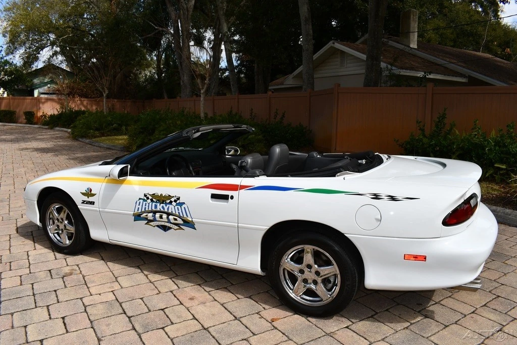 1997 Chevrolet Camaro SS 4th Gen - Image 5 of 21