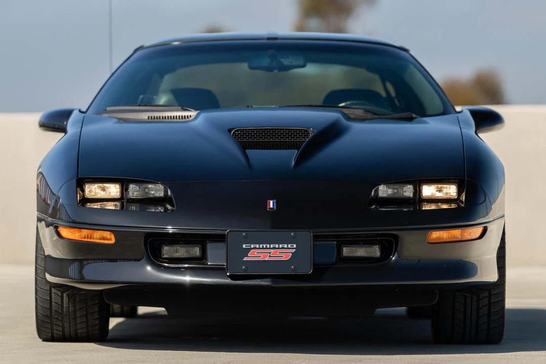 1997 Chevrolet Camaro SS 4th Gen - Image 2 of 31