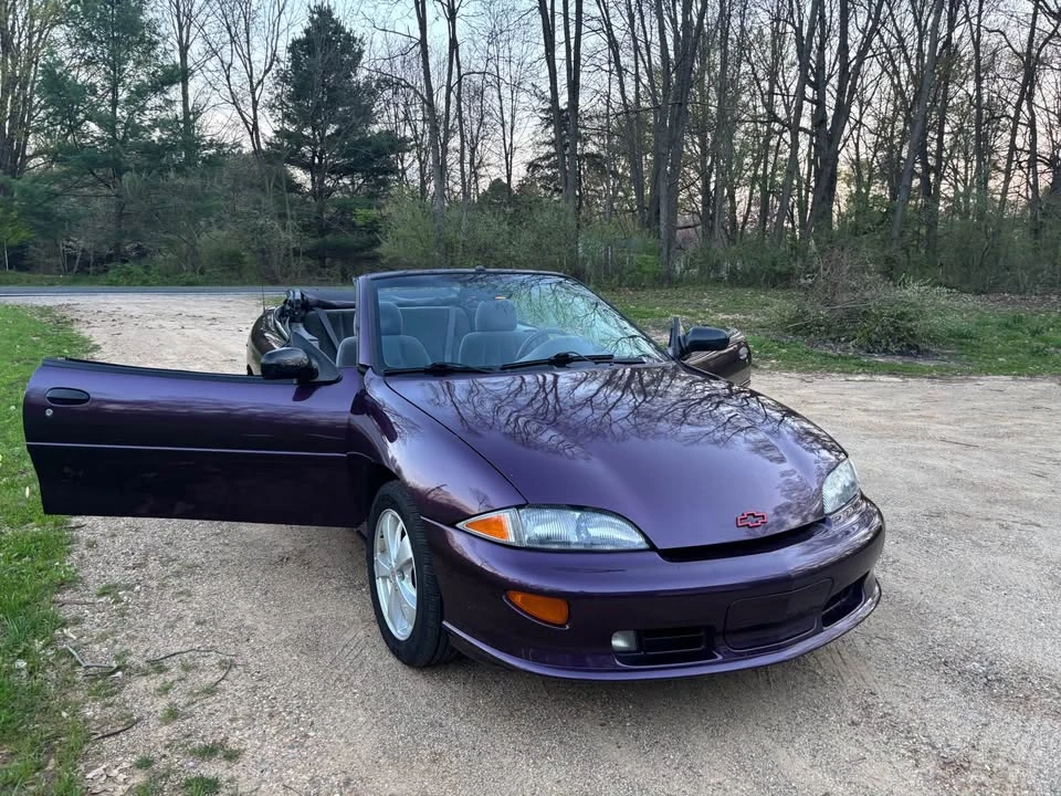 1997 Chevrolet Cavalier - Image 8 of 13