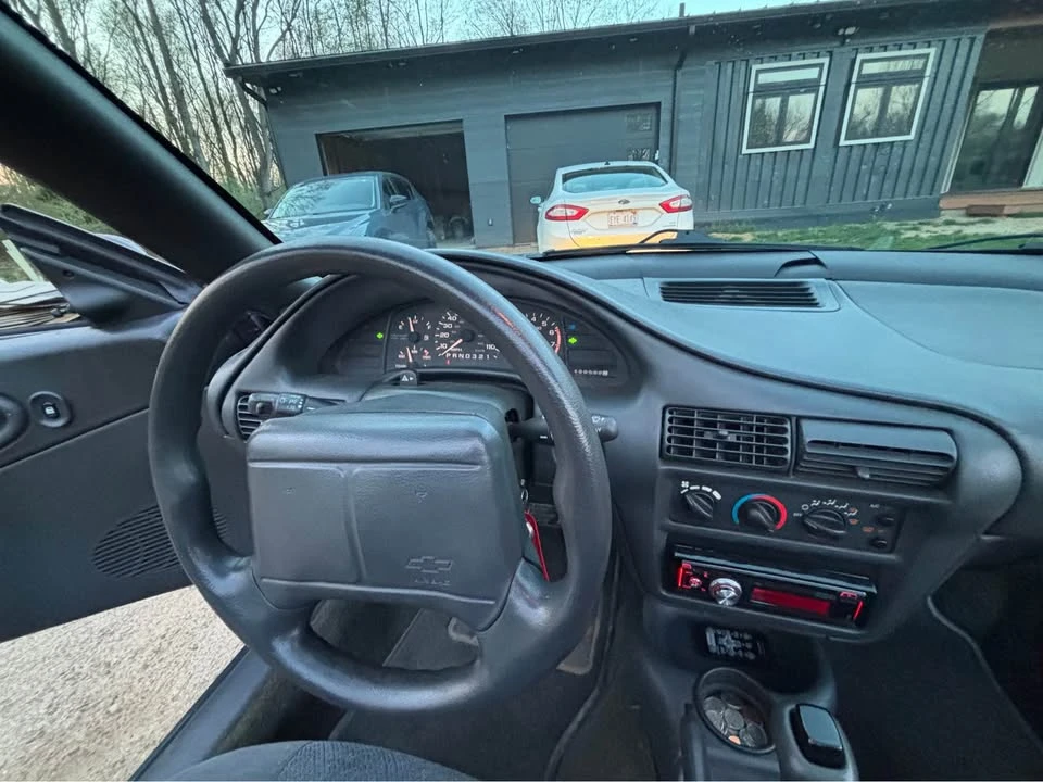 1997 Chevrolet Cavalier - Image 11 of 13