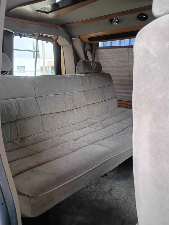 1997 Chevrolet Express - Image 12 of 12