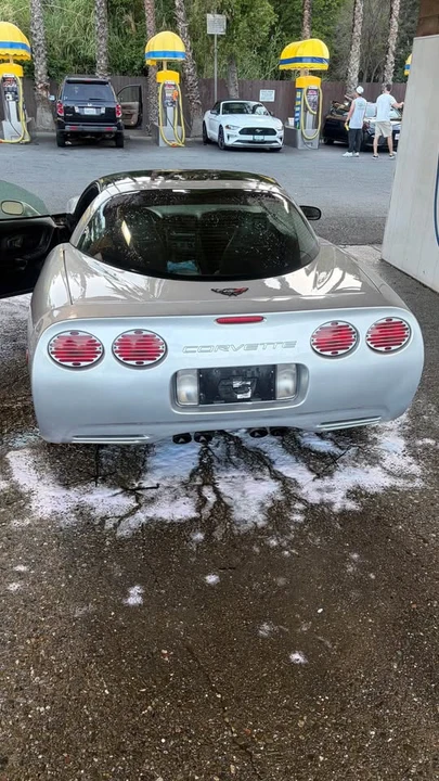 1997 Chevrolet Corvette C5 - Image 5 of 9