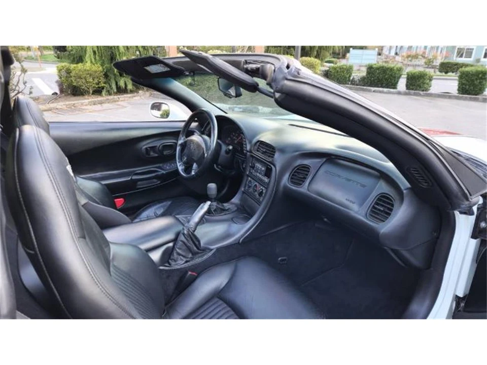 1997 Chevrolet Corvette C5 - Image 8 of 23