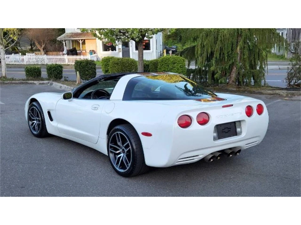 1997 Chevrolet Corvette C5 - Image 14 of 23