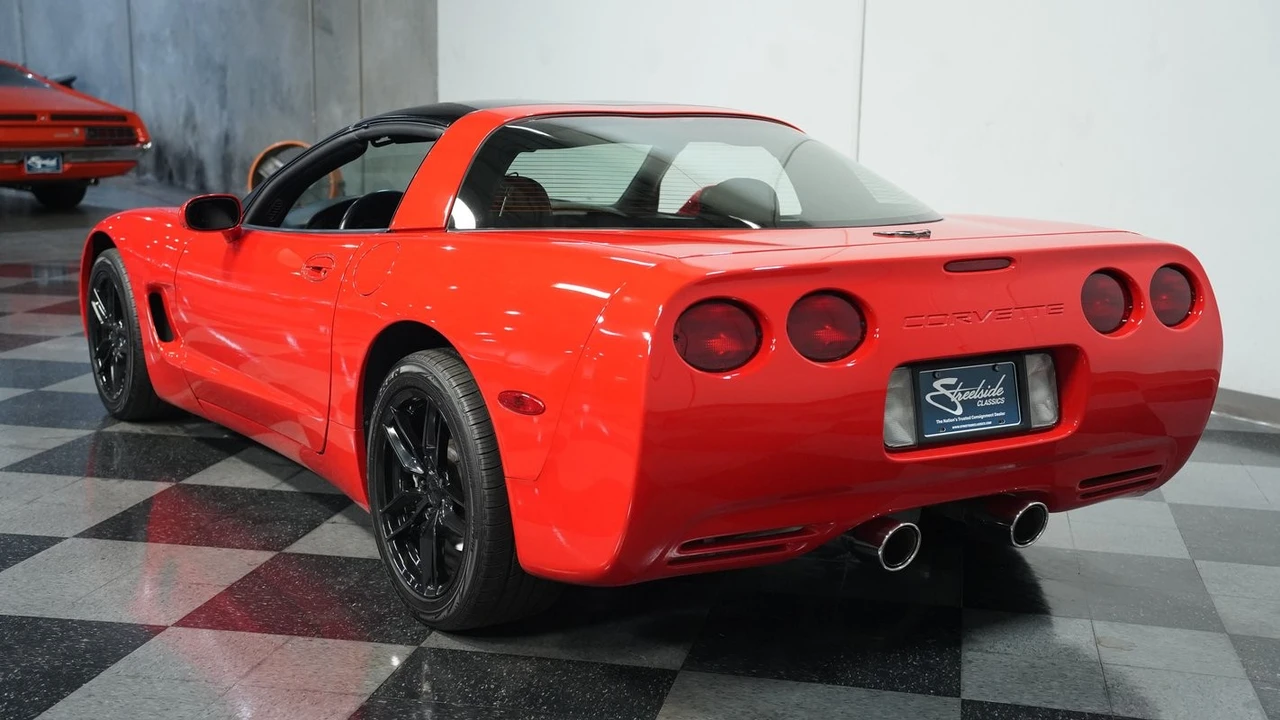 1997 Chevrolet Corvette C5 - Image 8 of 12