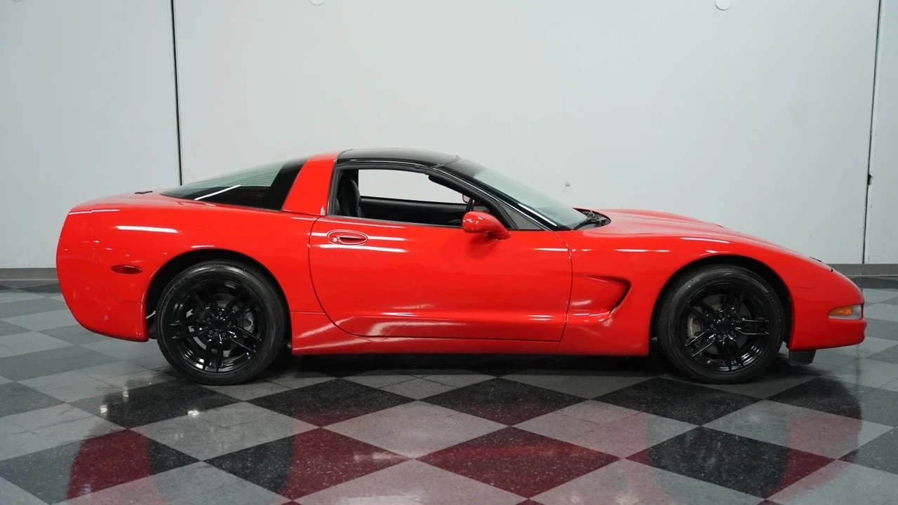 1997 Chevrolet Corvette C5 - Image 13 of 21