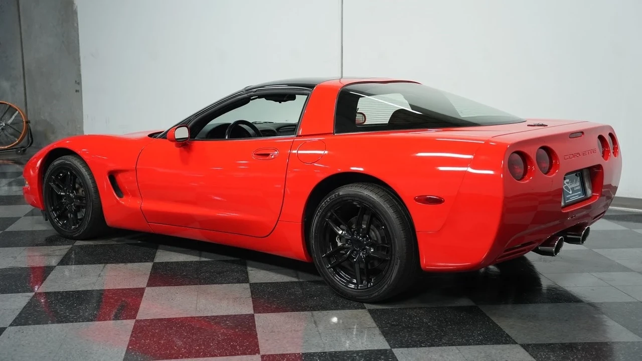 1997 Chevrolet Corvette C5 - Image 8 of 21