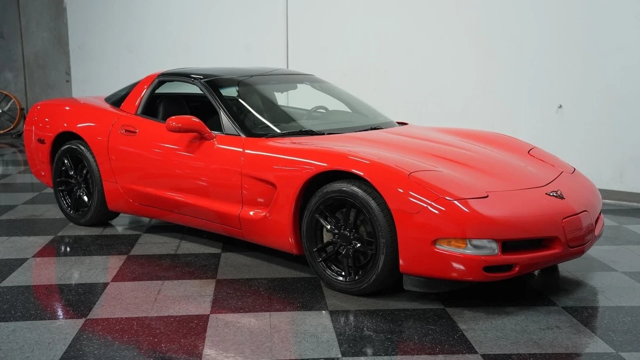 1997 Chevrolet Corvette C5 - Image 14 of 21
