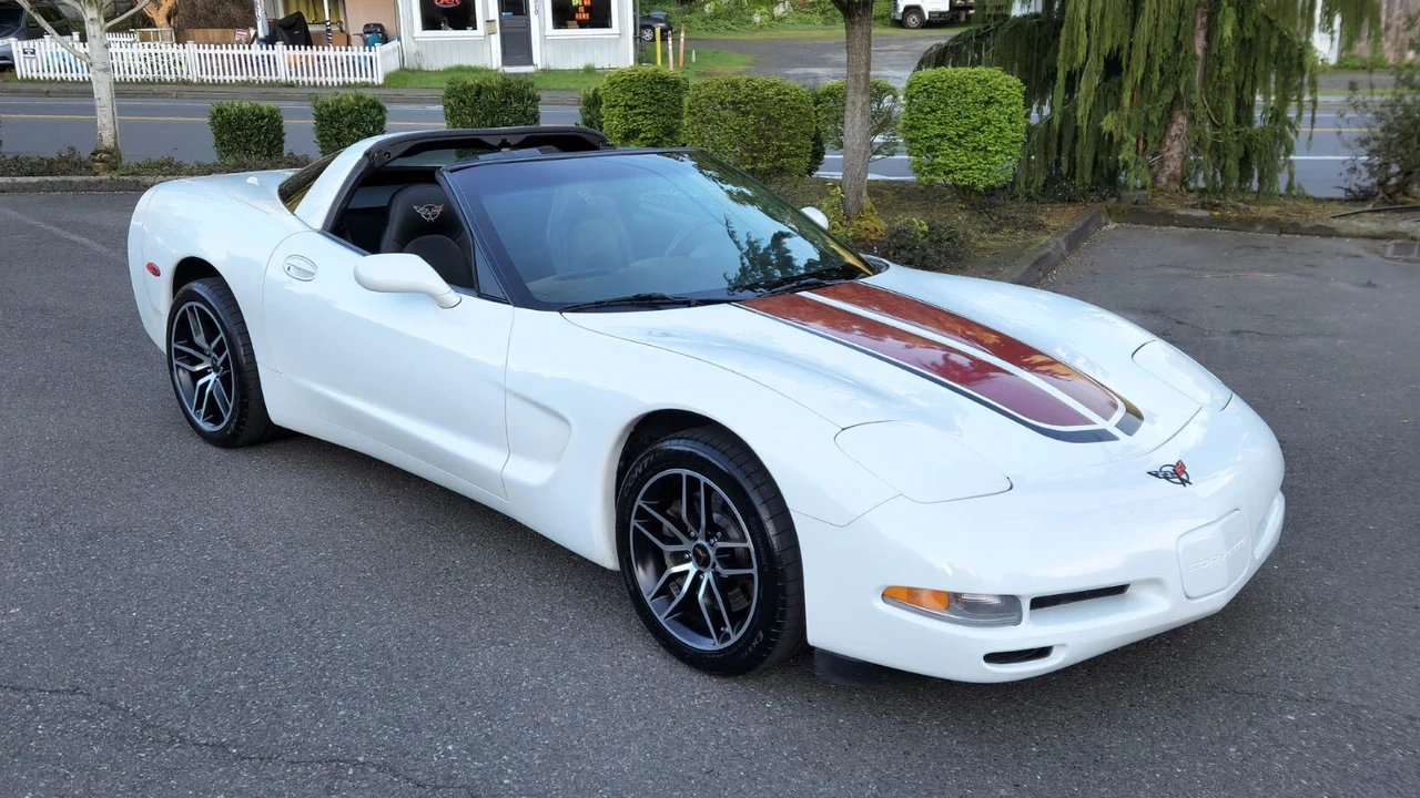 1997 Chevrolet Corvette C5 - Image 7 of 21