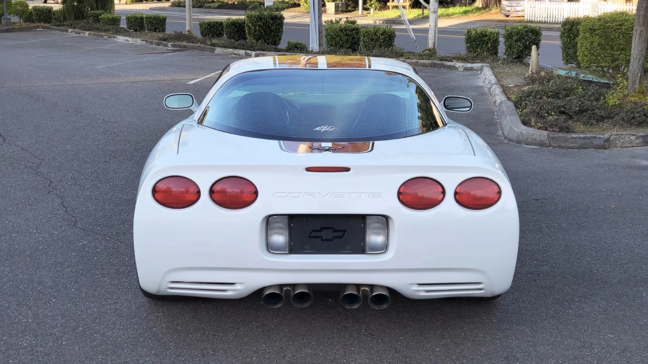 1997 Chevrolet Corvette C5 - Image 9 of 21
