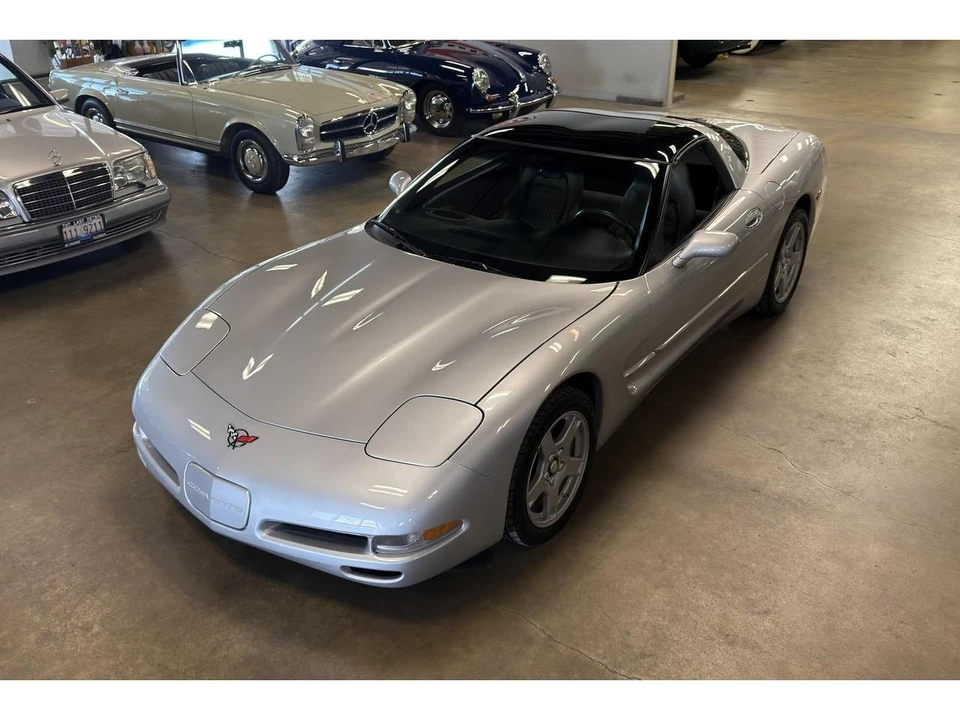 1997 Chevrolet Corvette C5 - Image 11 of 31