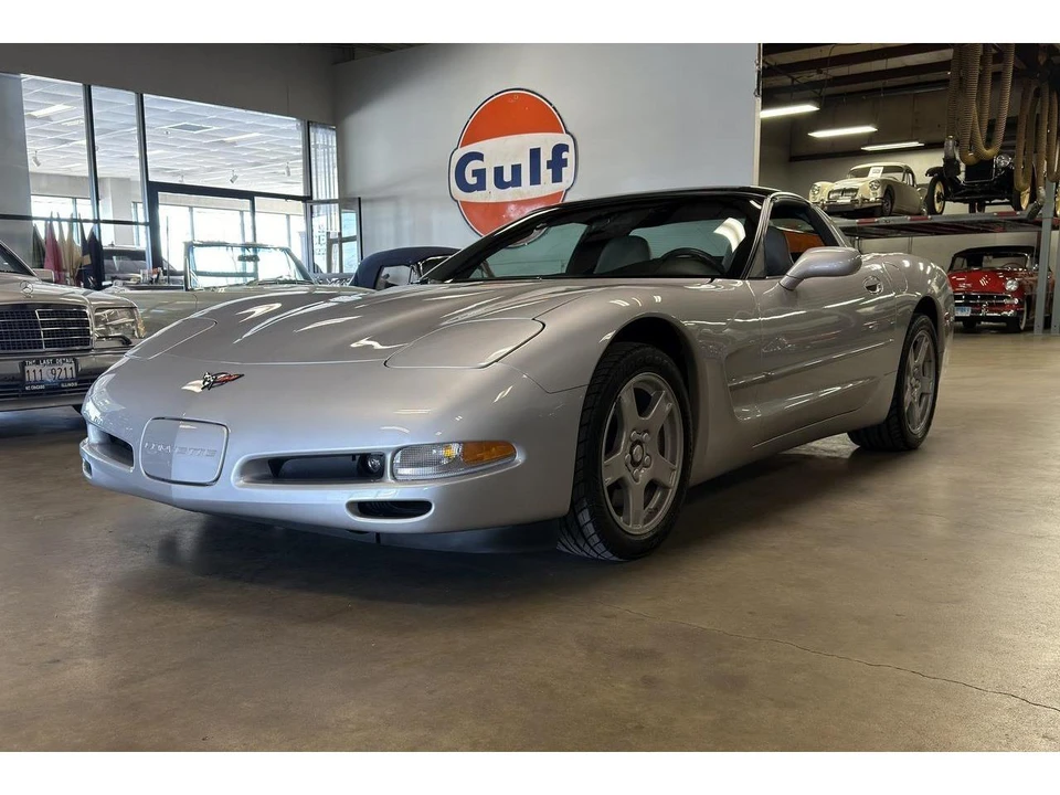 1997 Chevrolet Corvette C5 - Image 8 of 31
