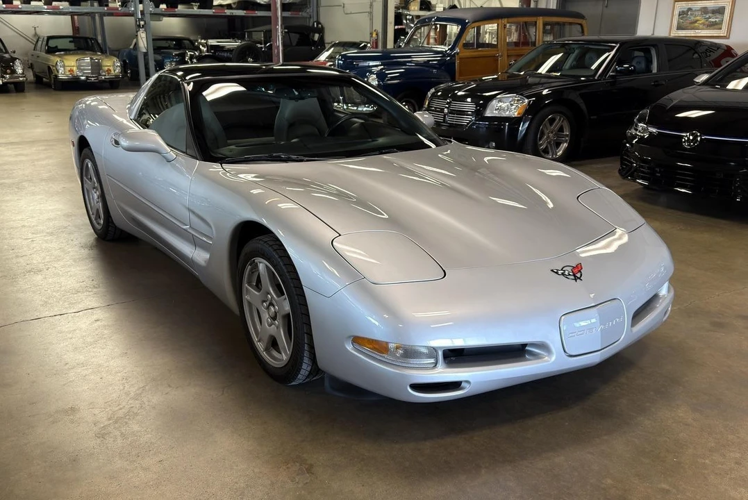 1997 Chevrolet Corvette C5 - Image 13 of 31
