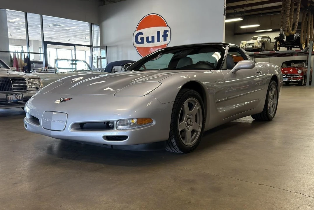 1997 Chevrolet Corvette C5 - Image 18 of 31