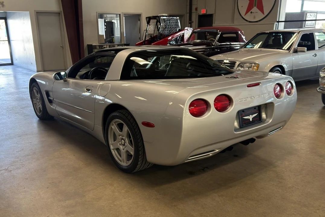 1997 Chevrolet Corvette C5 - Image 23 of 31