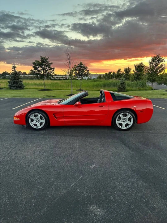 1997 Chevrolet Corvette C5 - Image 3 of 19