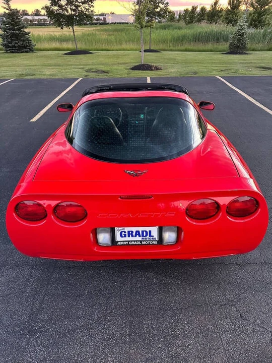 1997 Chevrolet Corvette C5 - Image 5 of 19