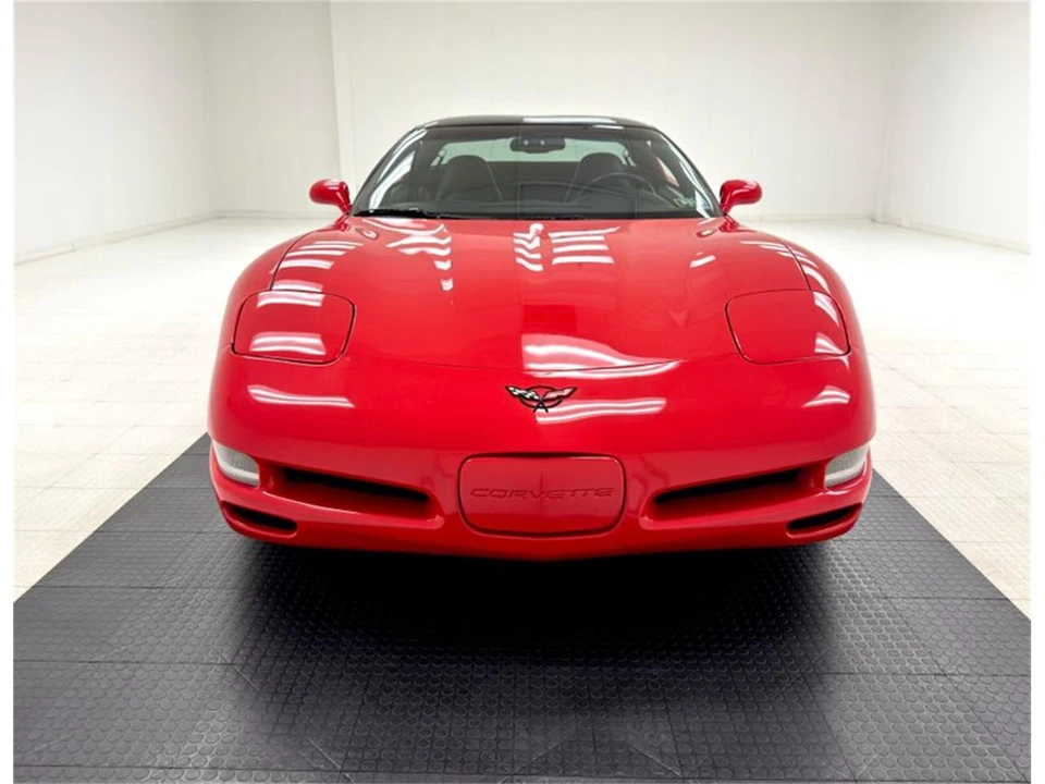 1997 Chevrolet Corvette C5 - Image 8 of 31