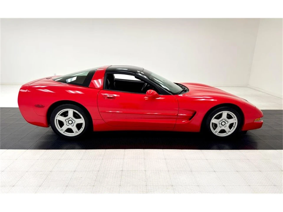 1997 Chevrolet Corvette C5 - Image 6 of 31