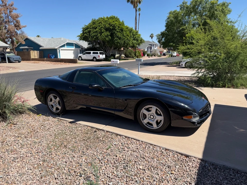 1997 Chevrolet Corvette C5 - Image 5 of 19