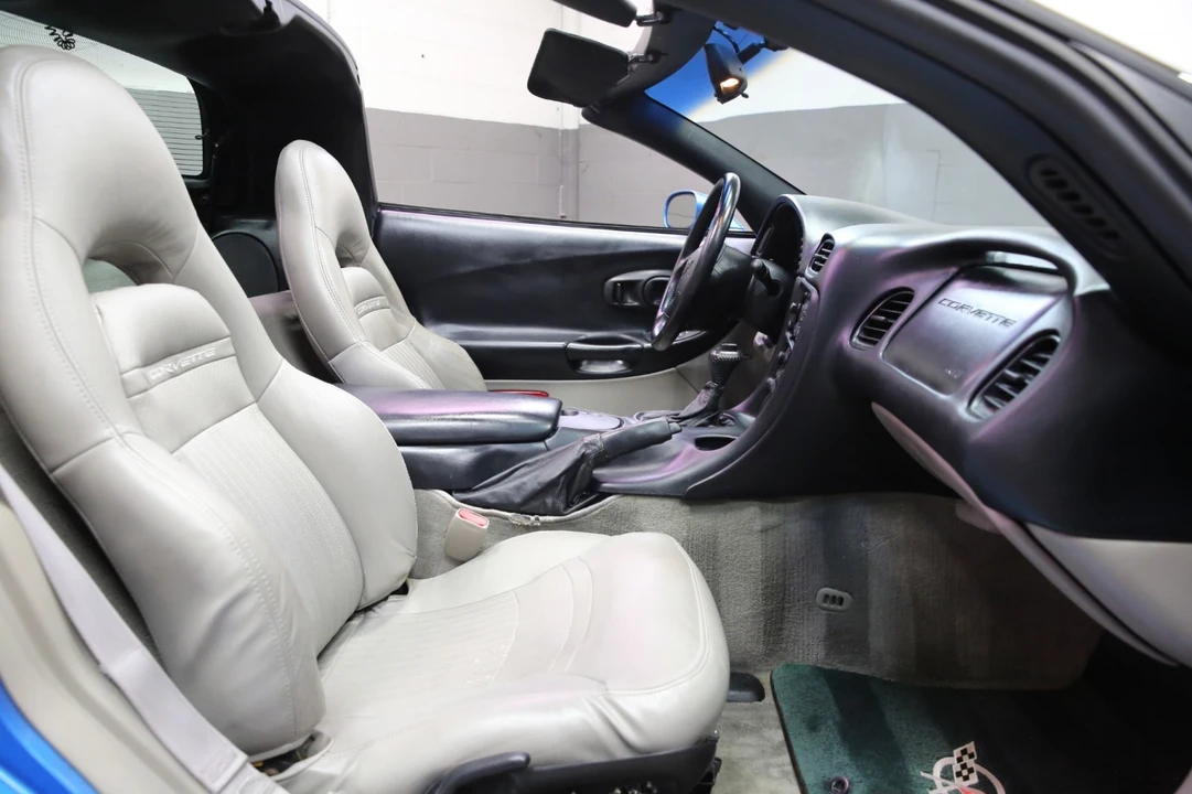 1997 Chevrolet Corvette C5 - Image 24 of 31