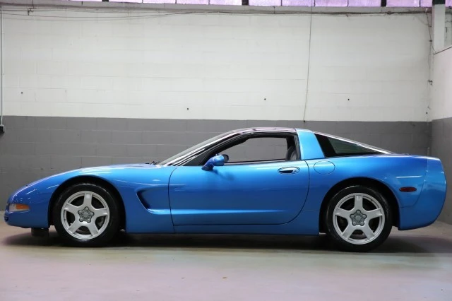 1997 Chevrolet Corvette C5 - Image 2 of 24