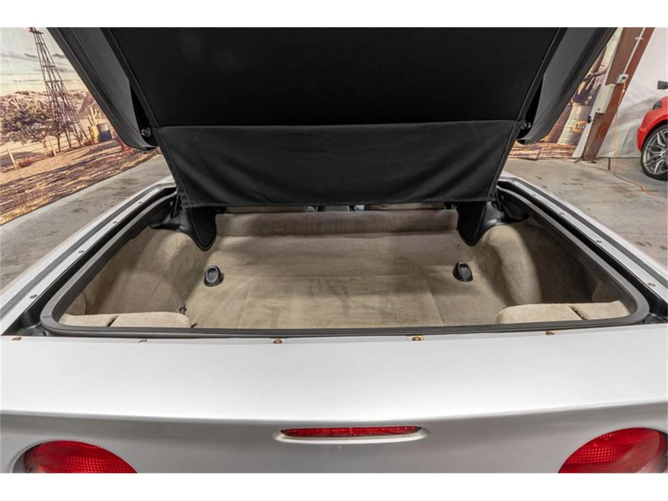 1997 Chevrolet Corvette C5 - Image 25 of 28