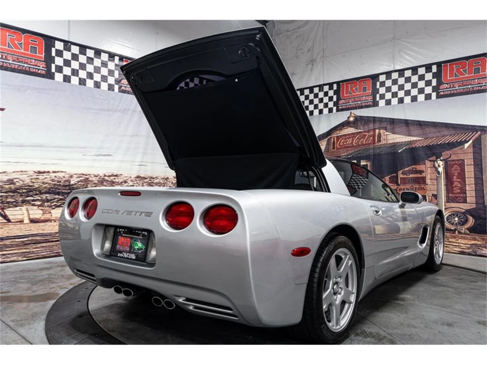 1997 Chevrolet Corvette C5 - Image 27 of 28