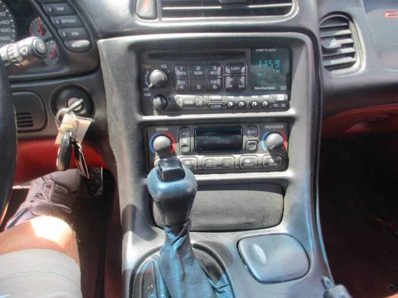 1997 Chevrolet Corvette C5 - Image 23 of 31