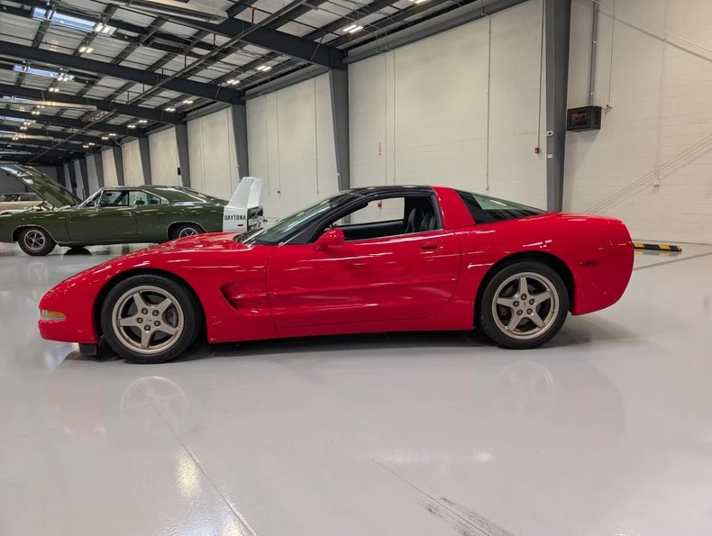 1997 Chevrolet Corvette C5 - Image 3 of 19