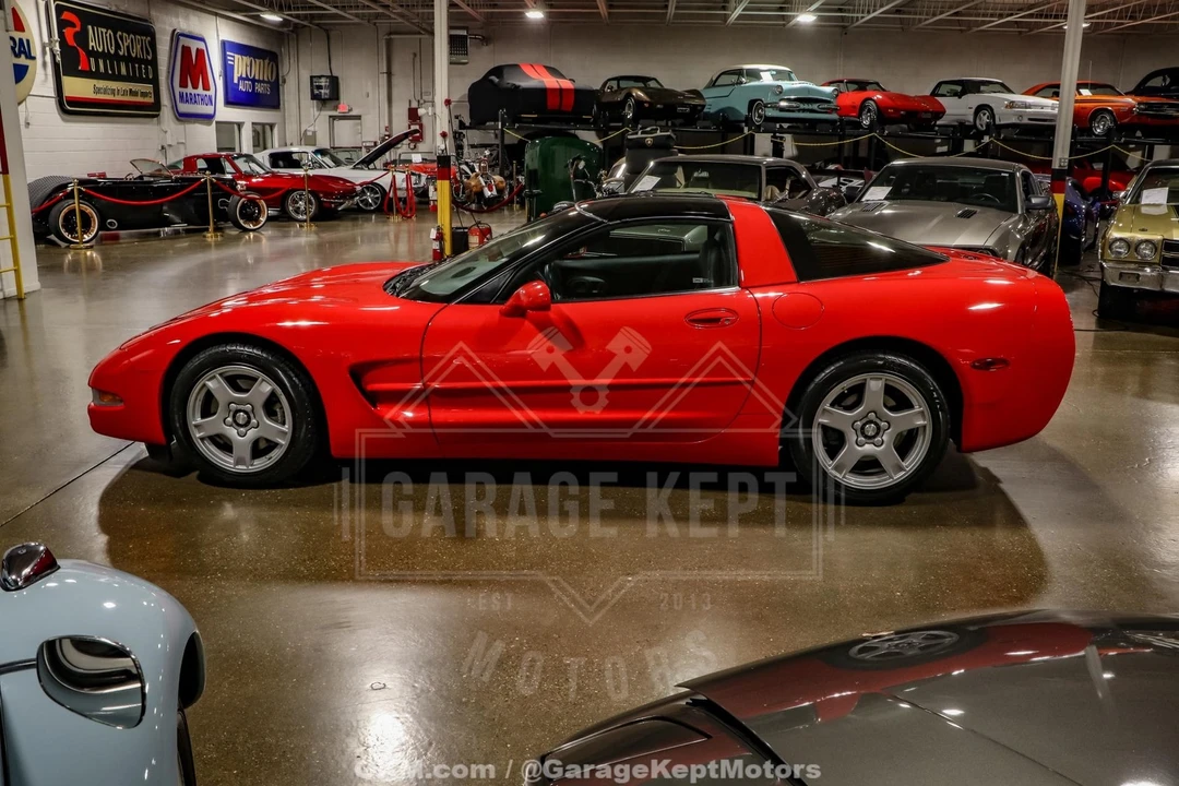 1997 Chevrolet Corvette C5 - Image 6 of 12