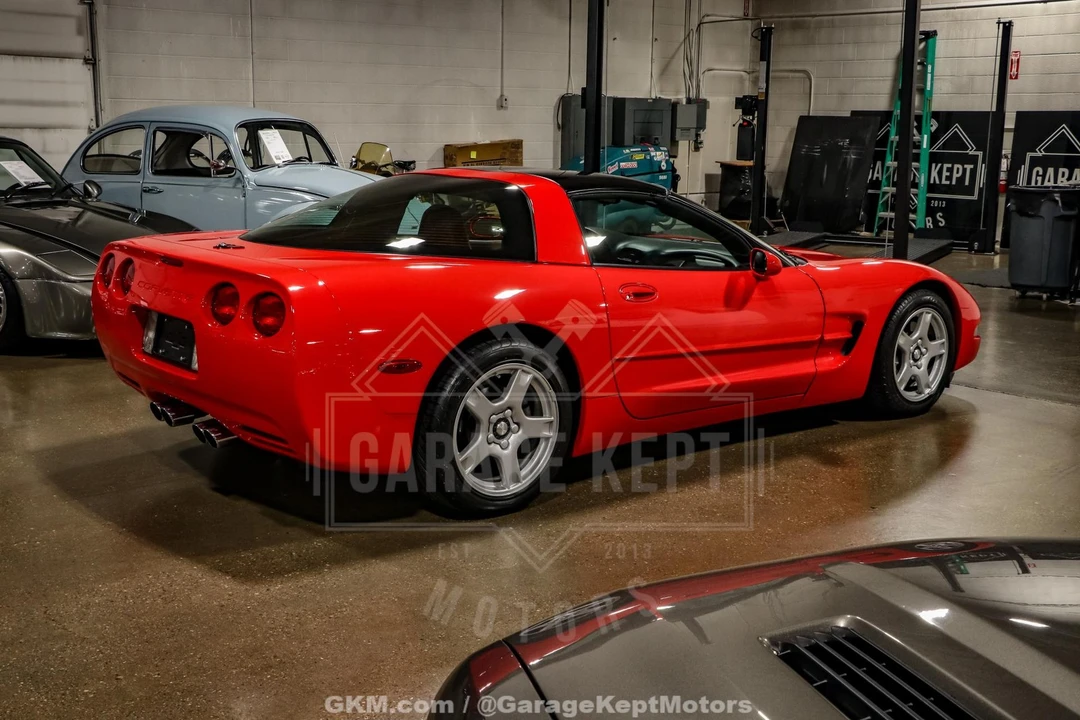 1997 Chevrolet Corvette C5 - Image 10 of 12