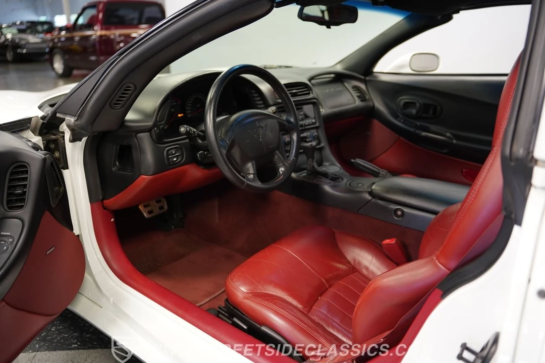 1997 Chevrolet Corvette C5 - Image 4 of 12