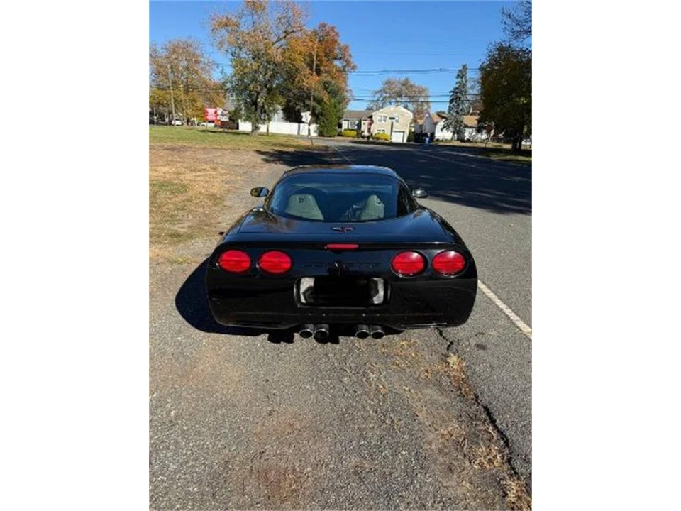 1997 Chevrolet Corvette C5 - Image 2 of 16