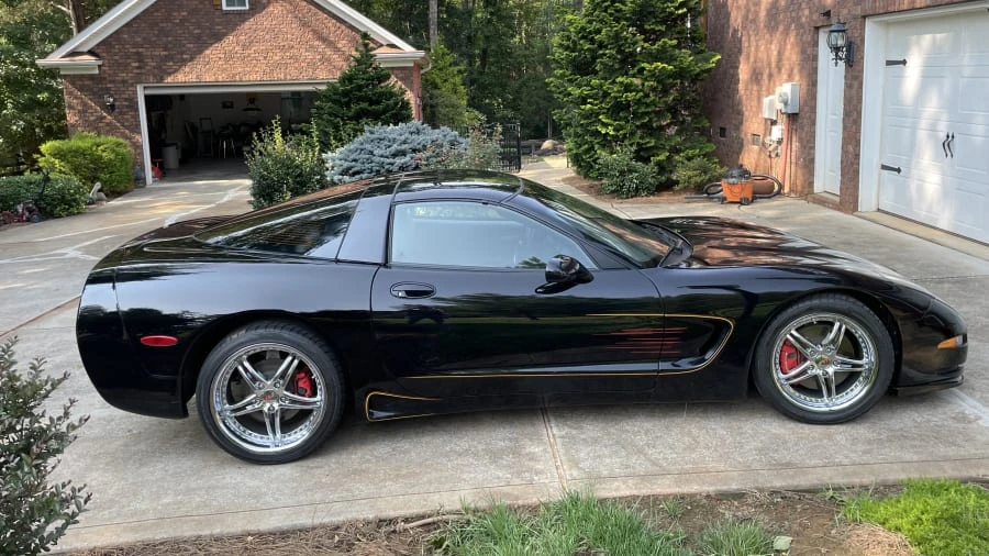 1997 Chevrolet Corvette C5 - Image 2 of 16