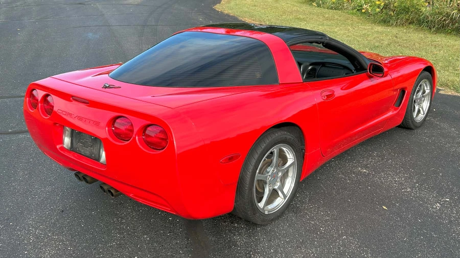 1997 Chevrolet Corvette C5 - Image 3 of 31