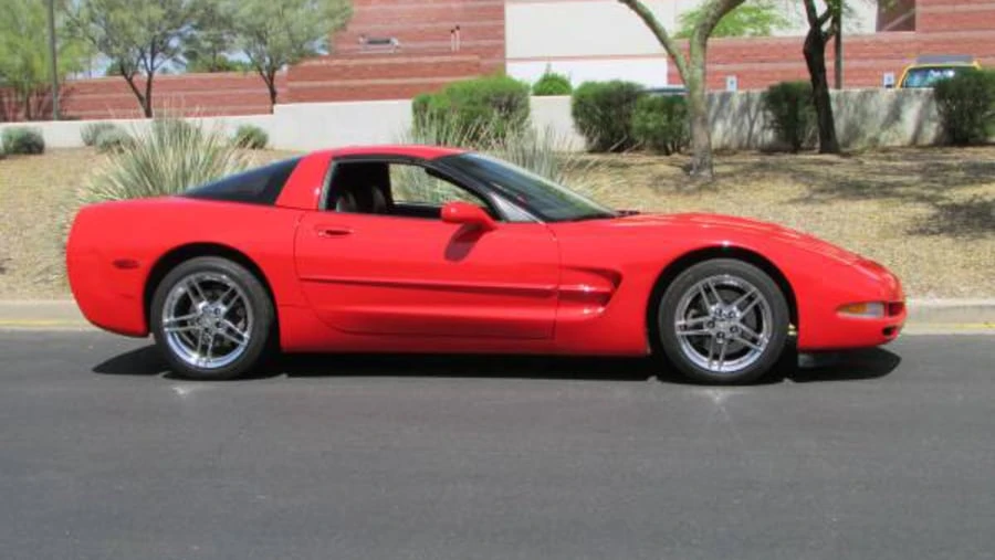 1997 Chevrolet Corvette C5 - Image 2 of 8
