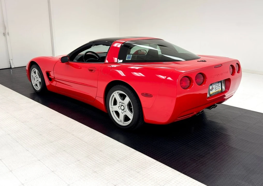 1997 Chevrolet Corvette C5 - Image 3 of 12