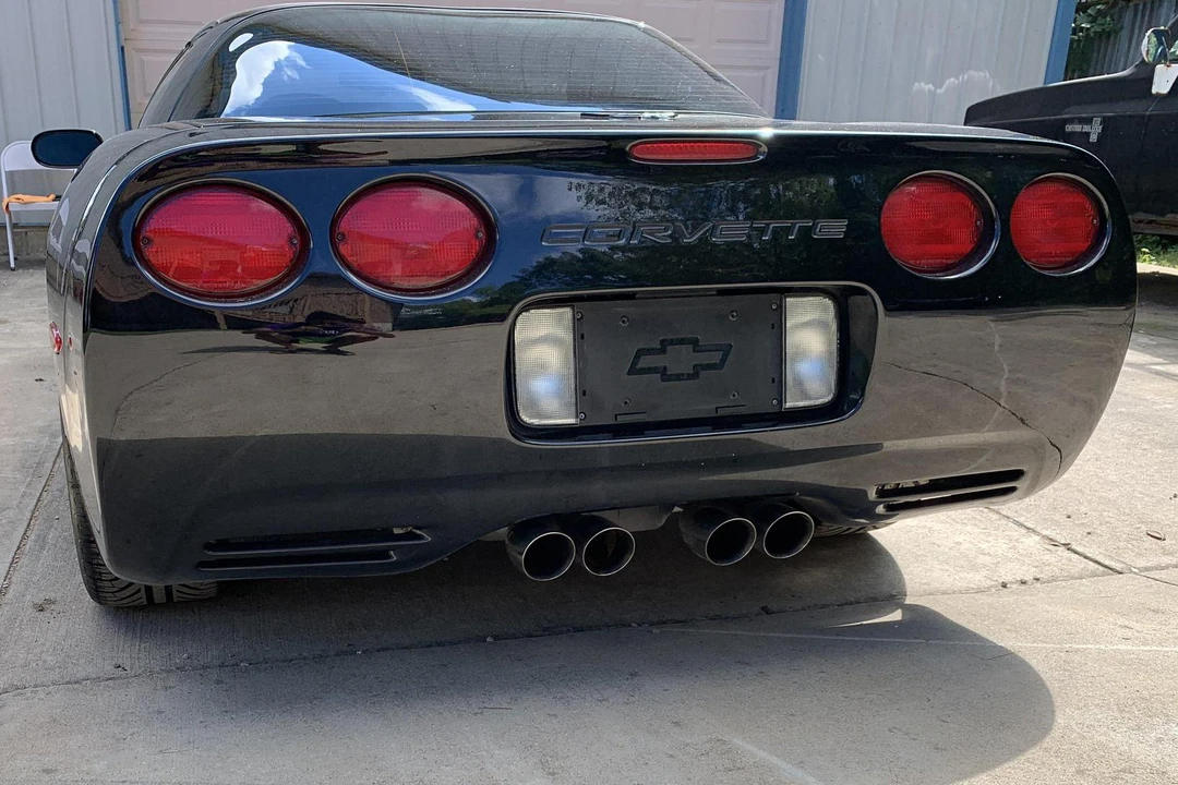 1997 Chevrolet Corvette C5 - Image 10 of 31