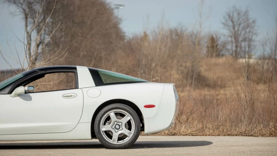 1997 Chevrolet Corvette C5 - Image 17 of 18