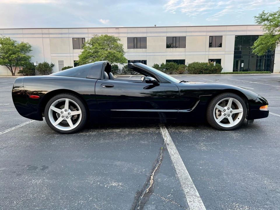 1997 Chevrolet Corvette C5 - Image 11 of 31