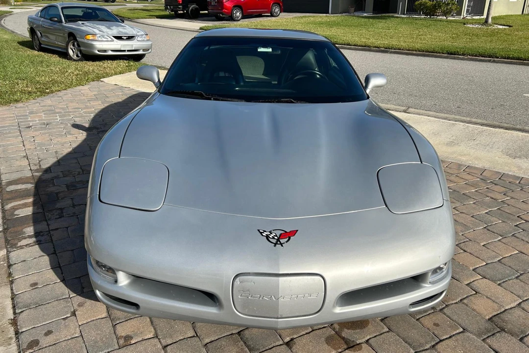 1997 Chevrolet Corvette C5 - Image 2 of 31